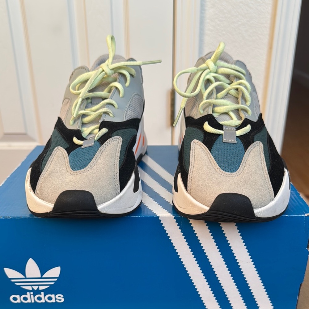 Adidas Gray and Black Sneakers Modern Design